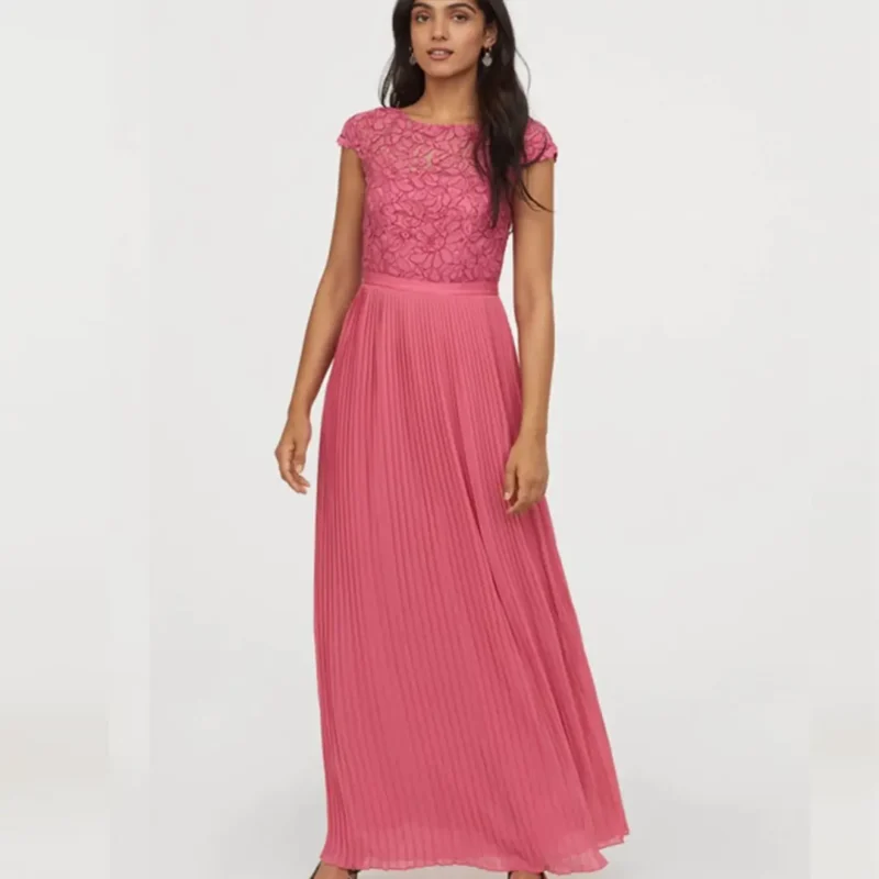 پبراهن مجلسی گیپور و پلیسه صورتی اچ اند ام