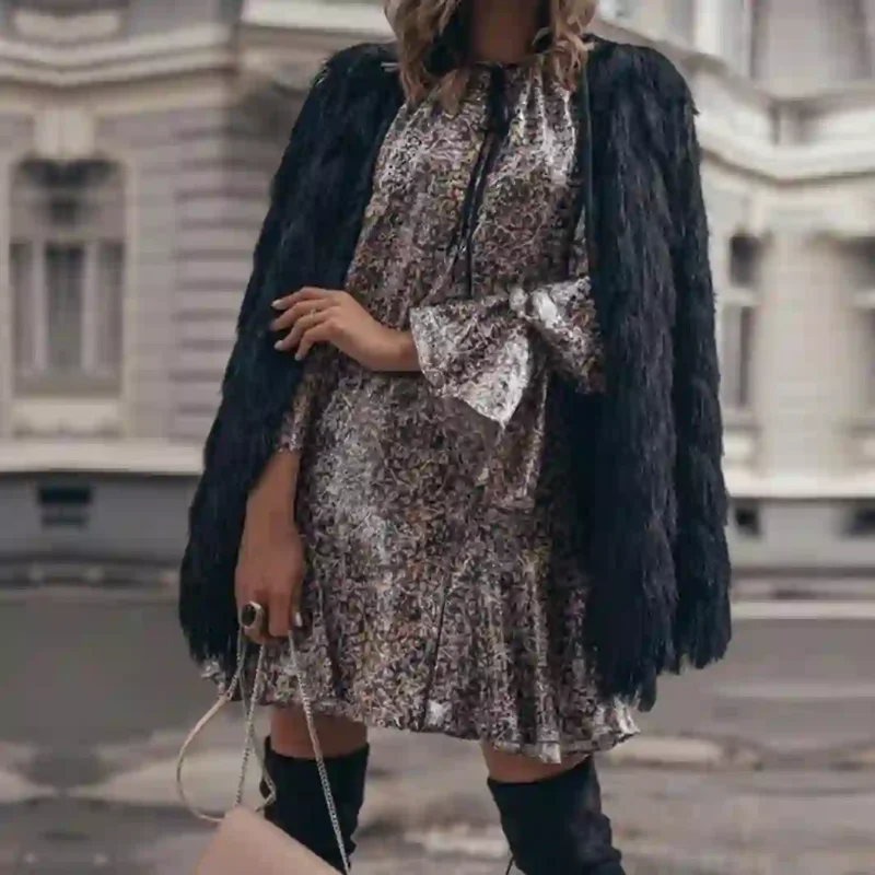 پیراهن مجلسی آستین کلوش مشکی اچ اند ام H&M