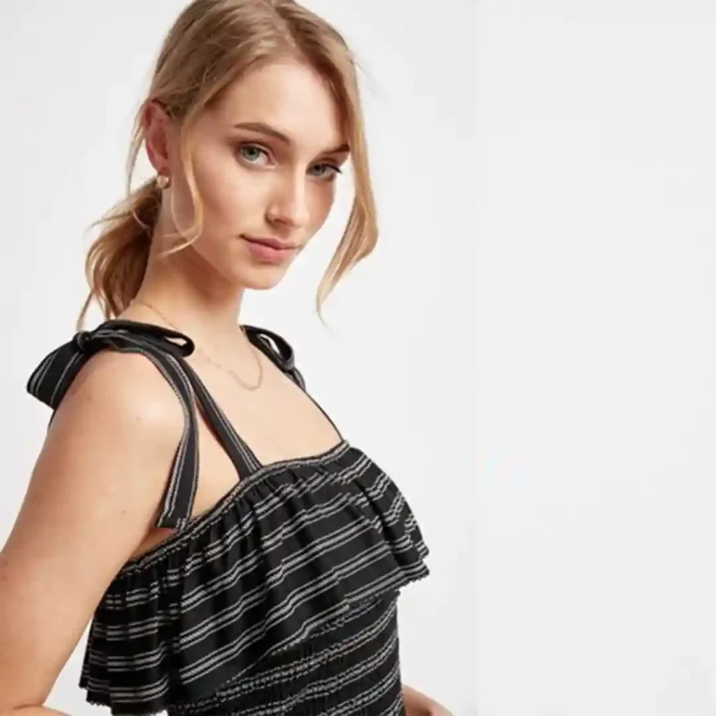 تاپ راه راه مشکی نکست