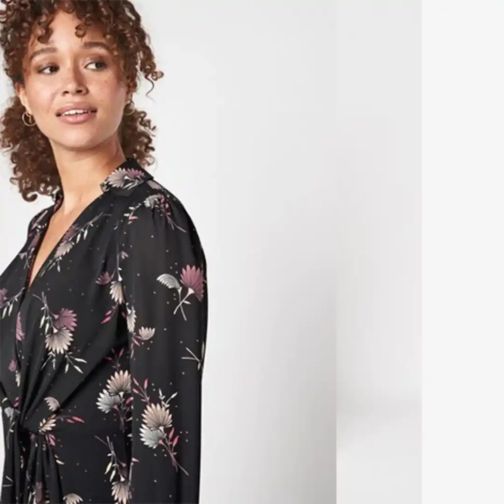 پیراهن مجلسی بلند گلدار مشکی نکست NEXT